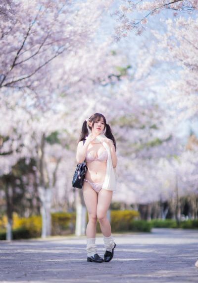 血肉之花_720迅雷电影在线