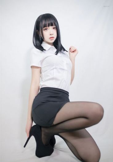 美姐妹肉奴隶赤坂丽_720在线播放